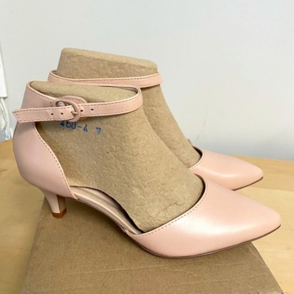 Clarks Pump Linvale Edyth Size 7 nude color
